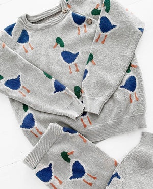 Duck Jacquard Sweater Pant Set